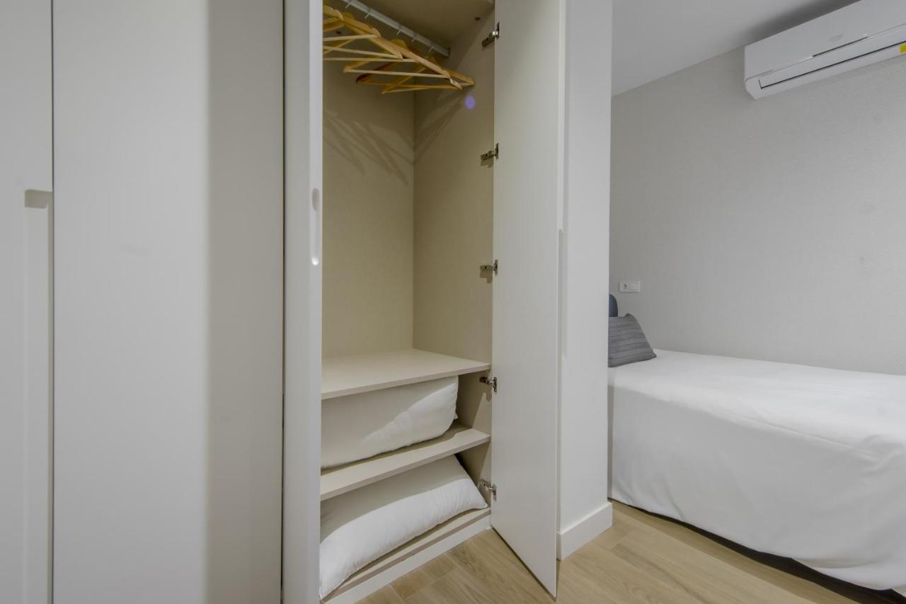 Nuevo Piso Para 7 En El Corazon Del Rastro/Madrid Exteriör bild
