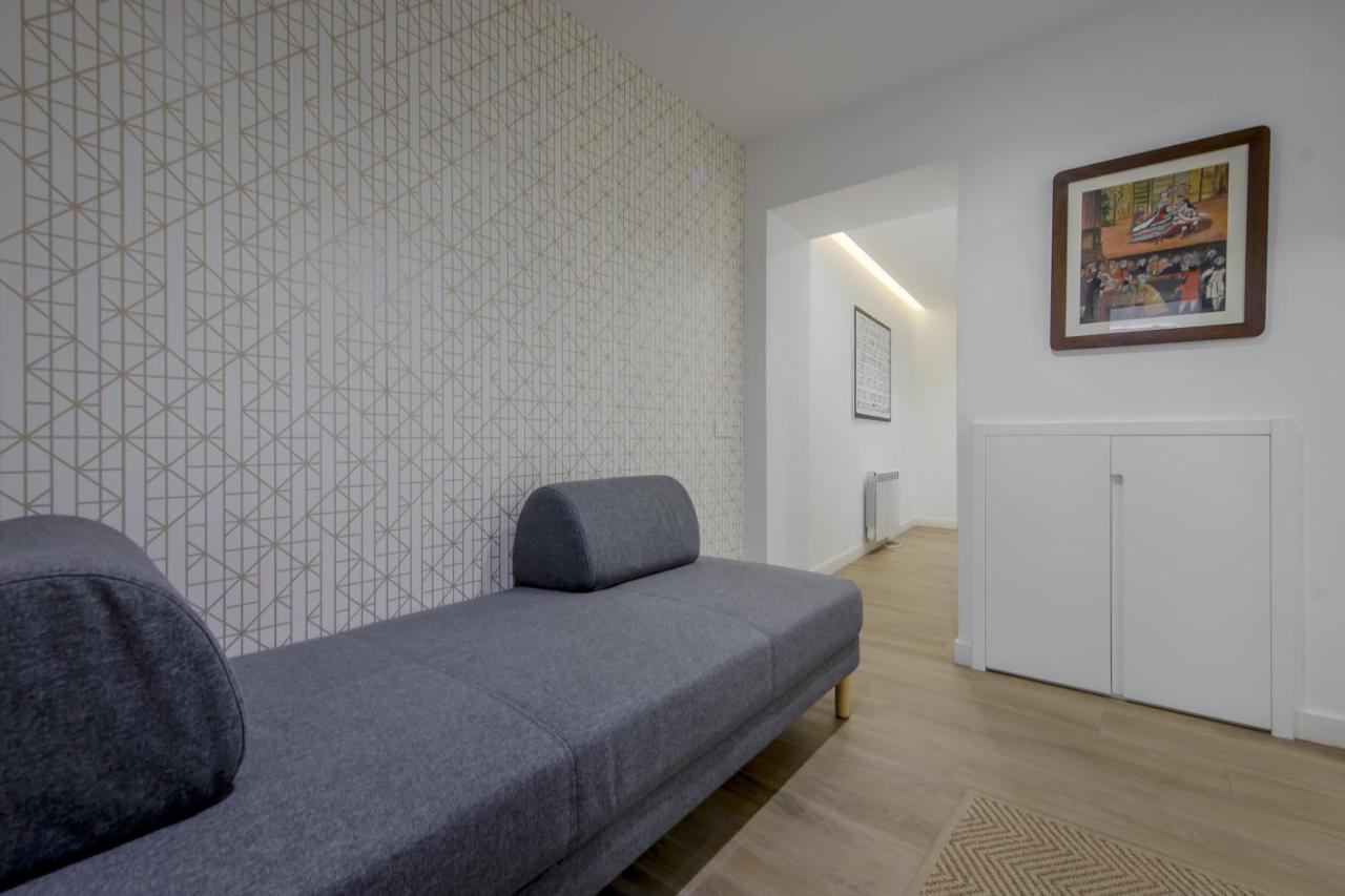 Nuevo Piso Para 7 En El Corazon Del Rastro/Madrid Exteriör bild