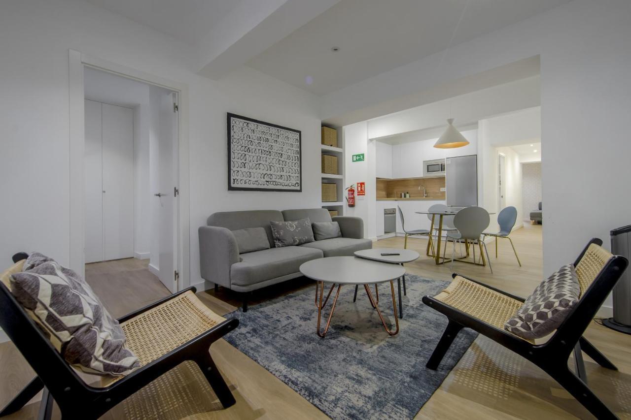 Nuevo Piso Para 7 En El Corazon Del Rastro/Madrid Exteriör bild