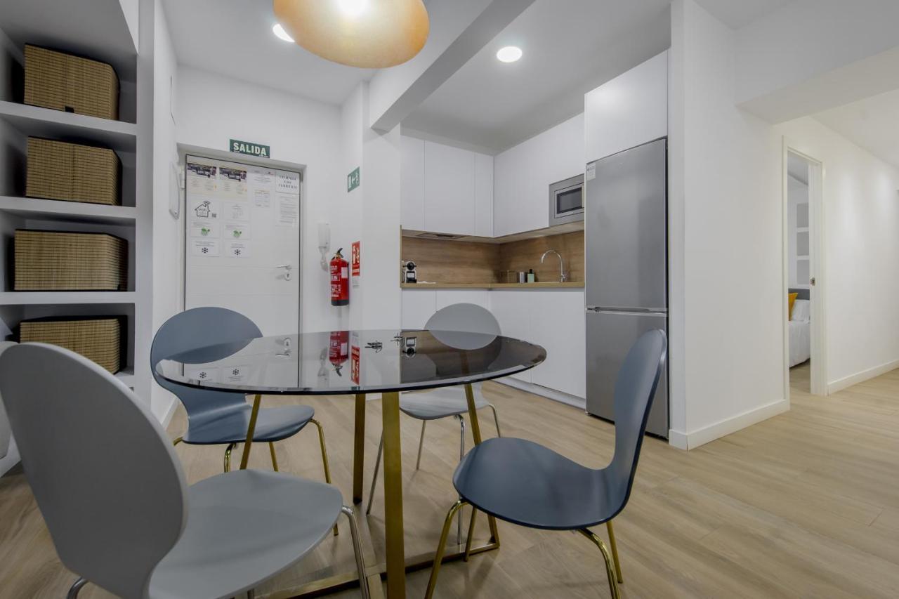 Nuevo Piso Para 7 En El Corazon Del Rastro/Madrid Exteriör bild