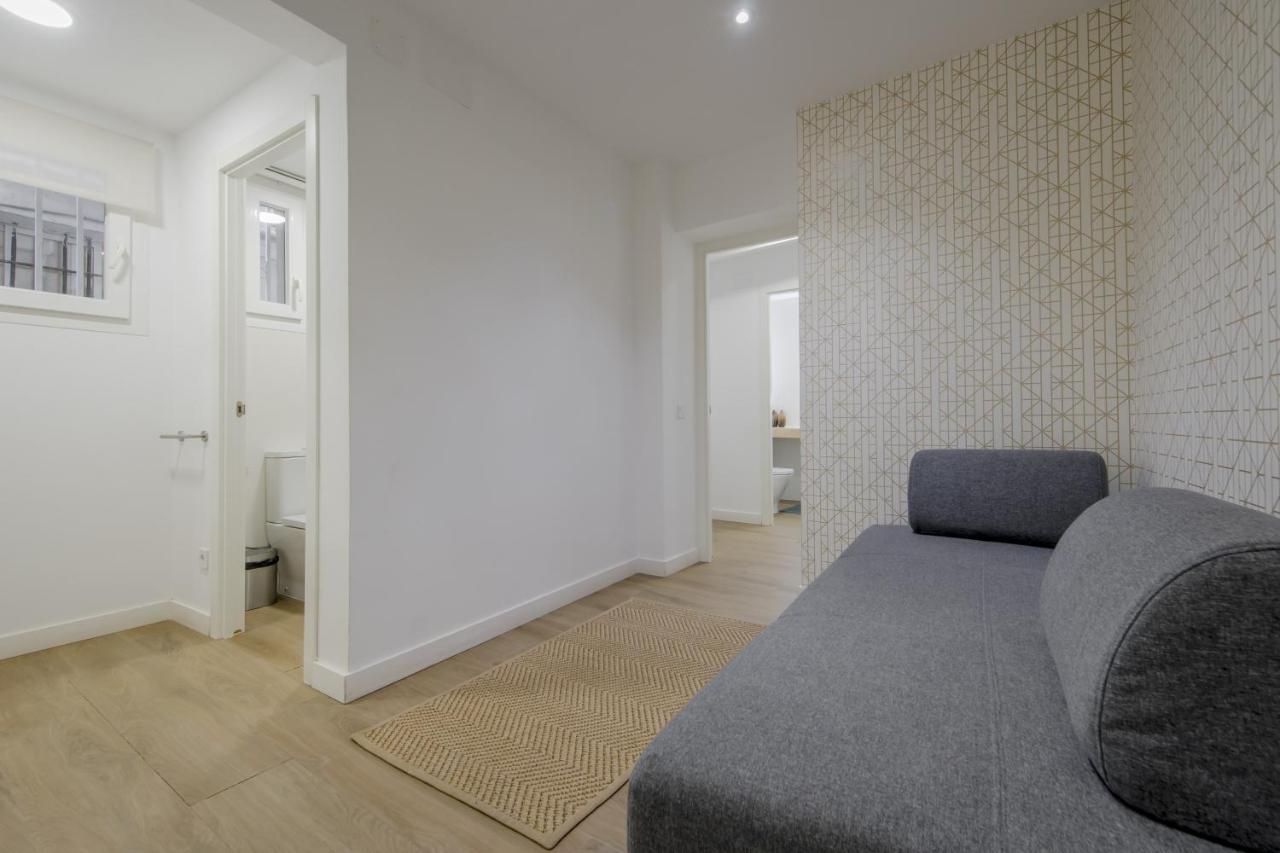 Nuevo Piso Para 7 En El Corazon Del Rastro/Madrid Exteriör bild